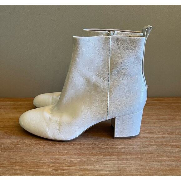 Gianni Bini Jaydennn White Leather Block Heel Boots Booties 11 - Picture 3 of 9